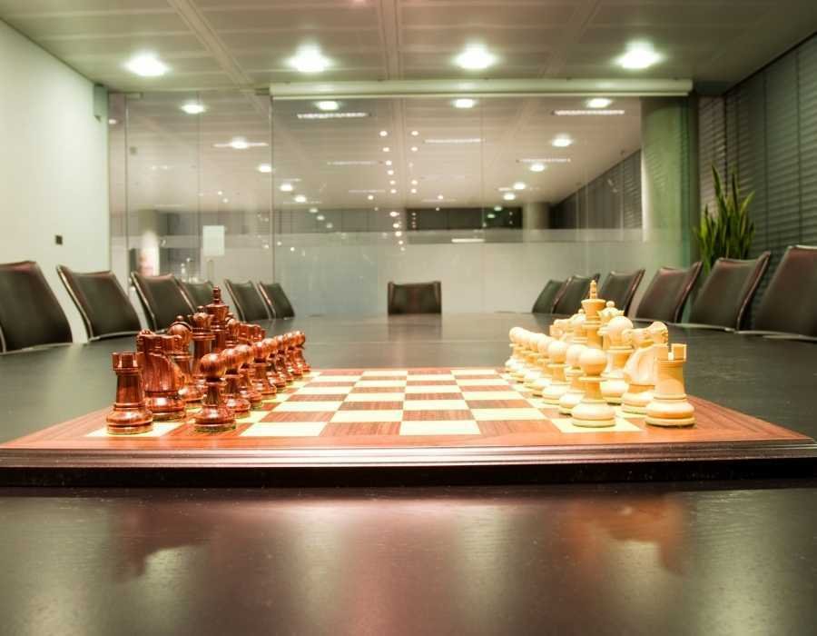 segundo nivel de estrategia, la estrategia corporativa