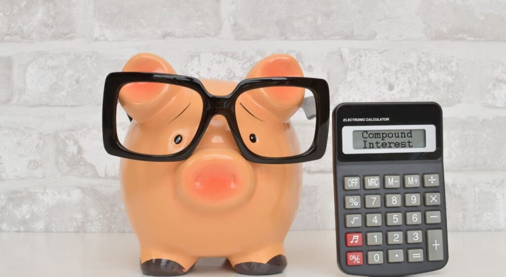 Calculadora con cerdito de hucha
